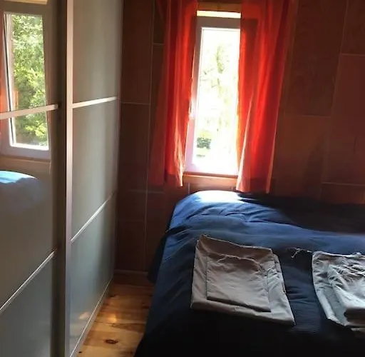 Chalet Cozy Mountain With Terrace In *
